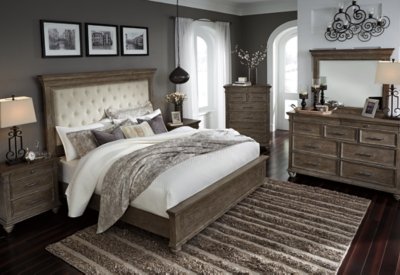Johnelle King Upholstered Panel Bed - Image 9