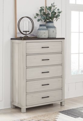 Darborn Chest of Drawers - Image 3