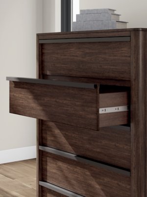 Kendamor Chest of Drawers - Image 7