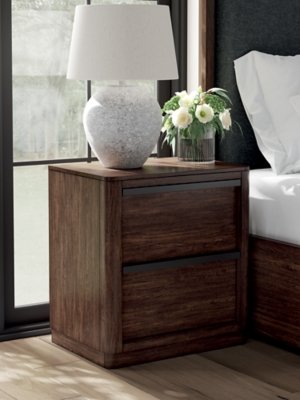 Kendamor Nightstand - Image 3