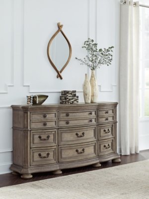 Ardenfield Dresser - Image 3