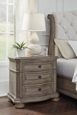 Ardenfield Nightstand - Image 3