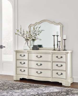 Arlendyne King Panel Bed, Dresser, Mirror, Chest and 2 Nightstands - Image 37