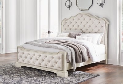 Arlendyne Queen Upholstered Bed, Dresser and Mirror - Image 19