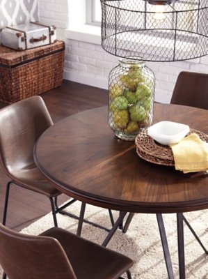 Centiar Dining Table - Image 4