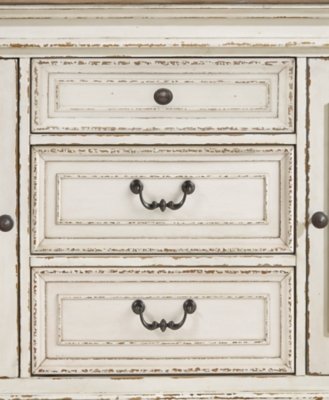 Realyn Dining Server - Image 7