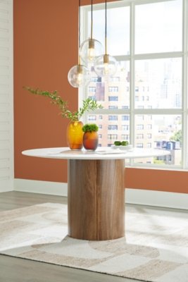 Isanti Dining Table - Image 3