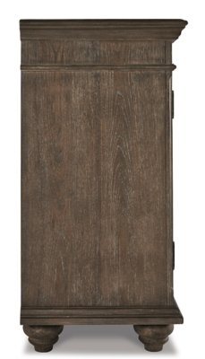 Johnelle Dining Server - Image 6