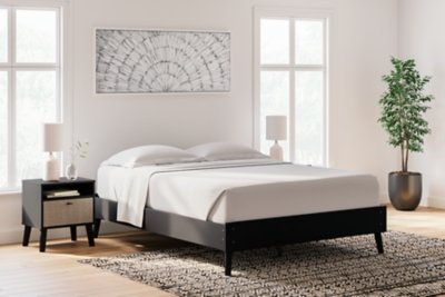Charlang Queen Platform Bed - Image 3