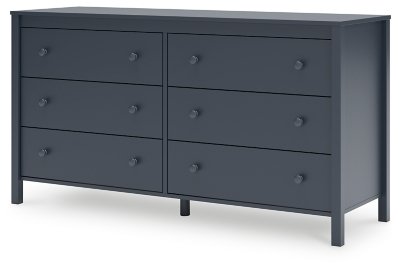 Simmenfort Dresser - Image 4