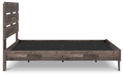 Neilsville Queen Panel Platform Bed - Image 11