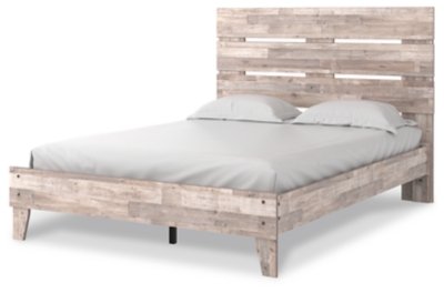 Neilsville Queen Platform Bed, Dresser, Chest and 2 Nightstands - Image 18