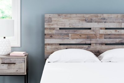 Neilsville Queen Panel Headboard - Image 5