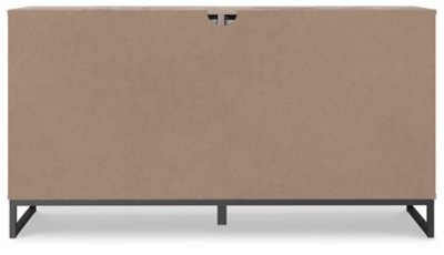 Neilsville Queen Platform Bed, Dresser, Chest and 2 Nightstands - Image 6