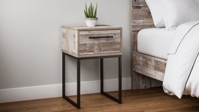 Neilsville Nightstand - Image 9