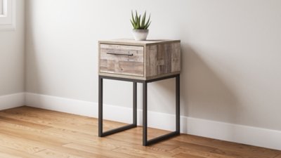 Neilsville Nightstand - Image 10