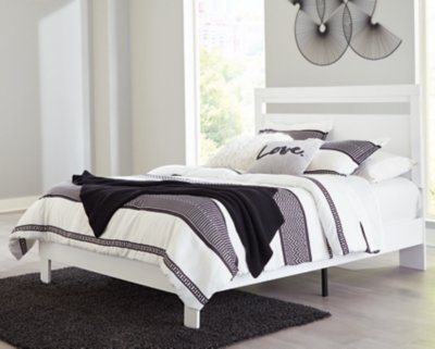 Flannia Queen Panel Platform Bed - Image 3