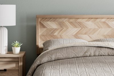 Battelle Full Panel Platform Bed - Image 9