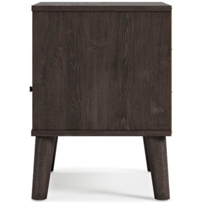 Piperton Nightstand - Image 9