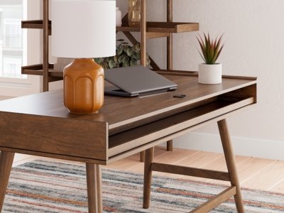 Lyncott 60" Home Office Desk - Image 11