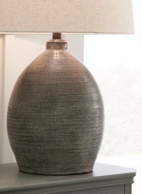 Joyelle Table Lamp - Image 4