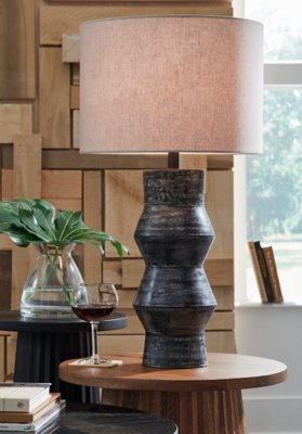 Kerbert Table Lamp - Image 3
