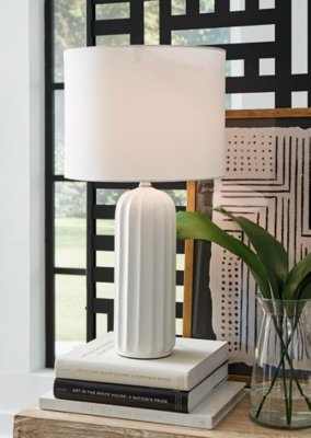 Clarkland Table Lamp (Set of 2) - Image 3