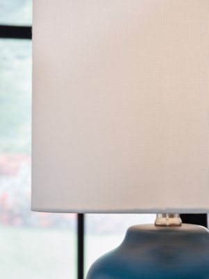 Gierburg Table Lamp (Set of 2) - Image 4