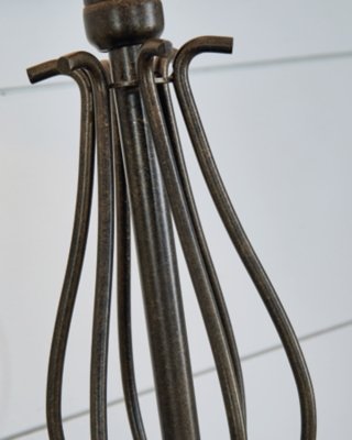 Brycestone Floor Lamp with 2 Table Lamps - Image 5