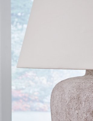 Danry Table Lamp - Image 4