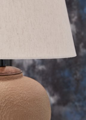 Scantor Table Lamp - Image 4