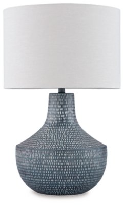 Schylarmont 2-Piece Lamp Set - Image 3