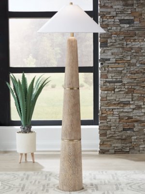 Gasparleigh Floor Lamp - Image 3