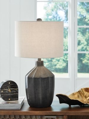Jilton Table Lamp - Image 3
