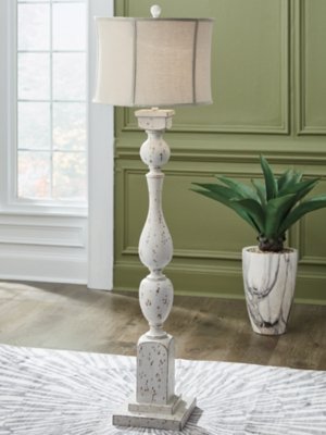 Madsbrook Floor Lamp - Image 3