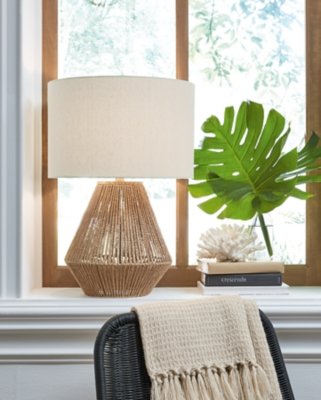 Clayman Table Lamp - Image 3