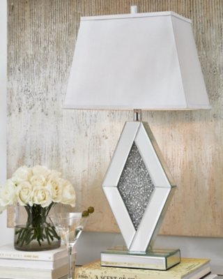 Prunella Table Lamp - Image 3
