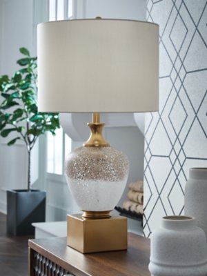 Tavisburg Table Lamp - Image 3