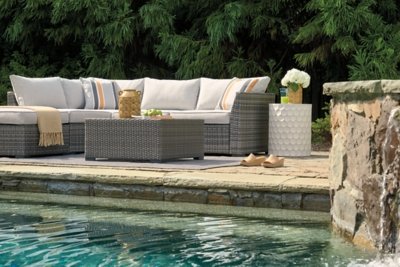 Cherry Point 4-piece Outdoor Sectional Set - Image 9