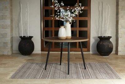 Amaris Outdoor Dining Table - Image 3