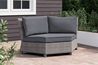 Salem Beach 4-Piece Outdoor Sectional, Outdoor Coffee Table, and End Table - Image 24