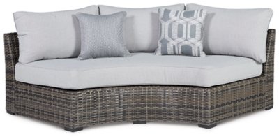 Harbor Court 9-Piece Outdoor Sectional - Image 3