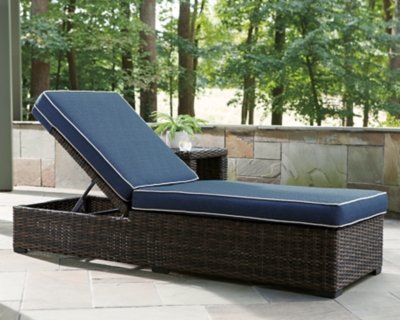Grasson Lane Chaise Lounge with Cushion - Image 10