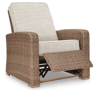 Beachcroft Outdoor Recliner - Image 4