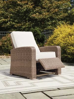 Beachcroft Outdoor Recliner - Image 9