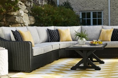 Beachcroft Outdoor Coffee Table - Image 11