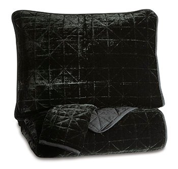 Dairick King Quilt Set