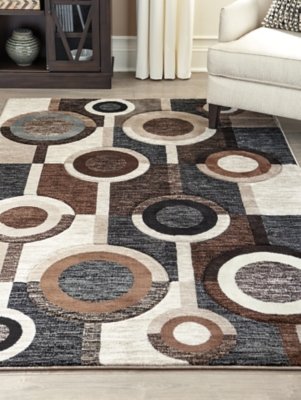 Guintte 5' x 6'7" Rug - Image 3
