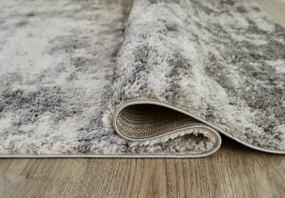 Gerdie 5'3" x 7'3" Rug - Image 5