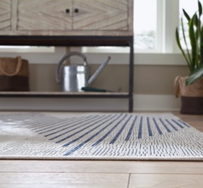 Alverno 5'3" x 7'7" Rug - Image 4